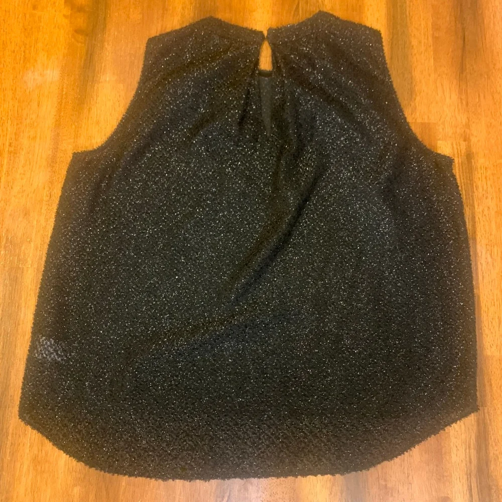 Michael Kors Top XL Black with Shine Sleeveless Keyhole Button Back